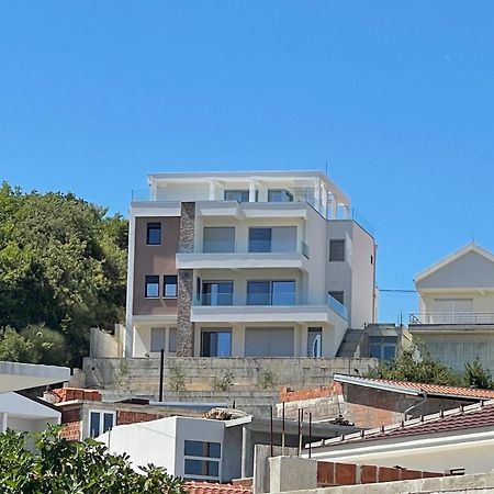 Apartments Hollaj Ulcinj Ngoại thất bức ảnh