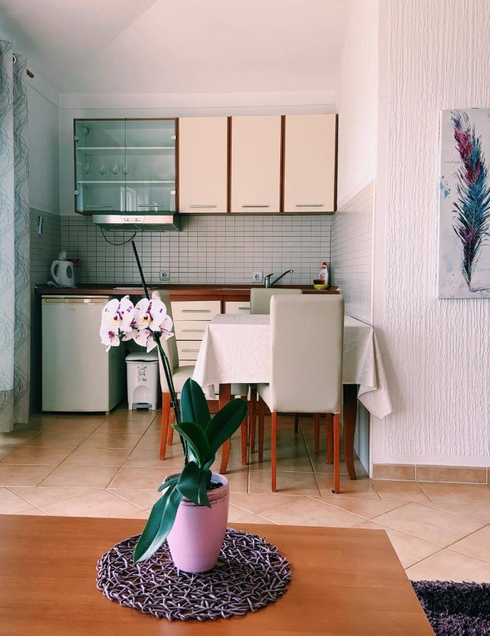 Apartments Hollaj Ulcinj Ngoại thất bức ảnh