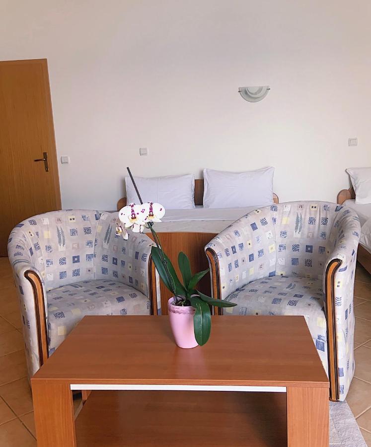 Apartments Hollaj Ulcinj Ngoại thất bức ảnh