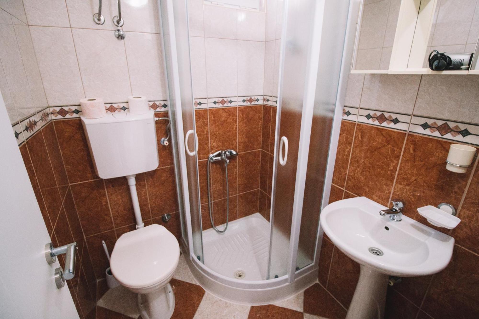 Apartments Hollaj Ulcinj Ngoại thất bức ảnh