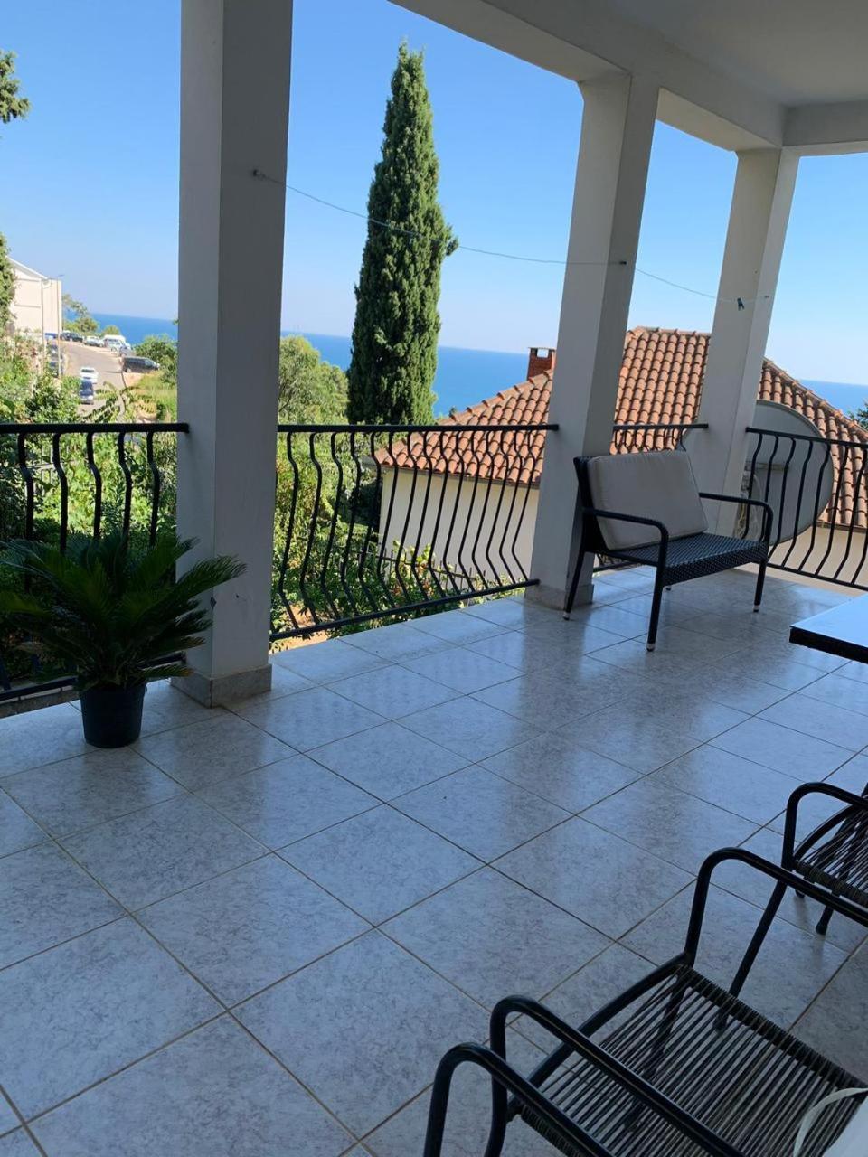 Apartments Hollaj Ulcinj Ngoại thất bức ảnh