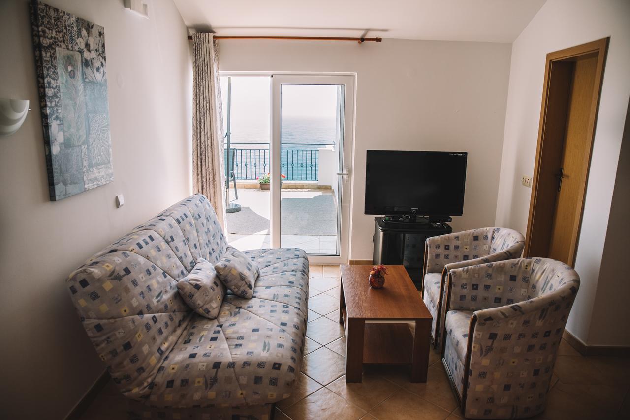 Apartments Hollaj Ulcinj Ngoại thất bức ảnh