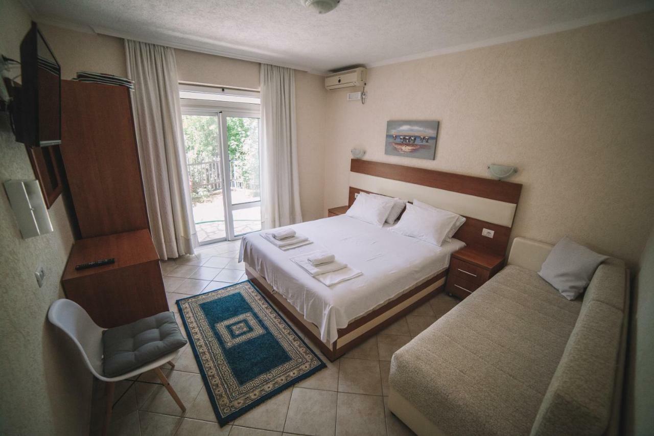 Apartments Hollaj Ulcinj Ngoại thất bức ảnh