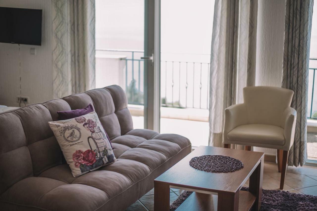 Apartments Hollaj Ulcinj Ngoại thất bức ảnh